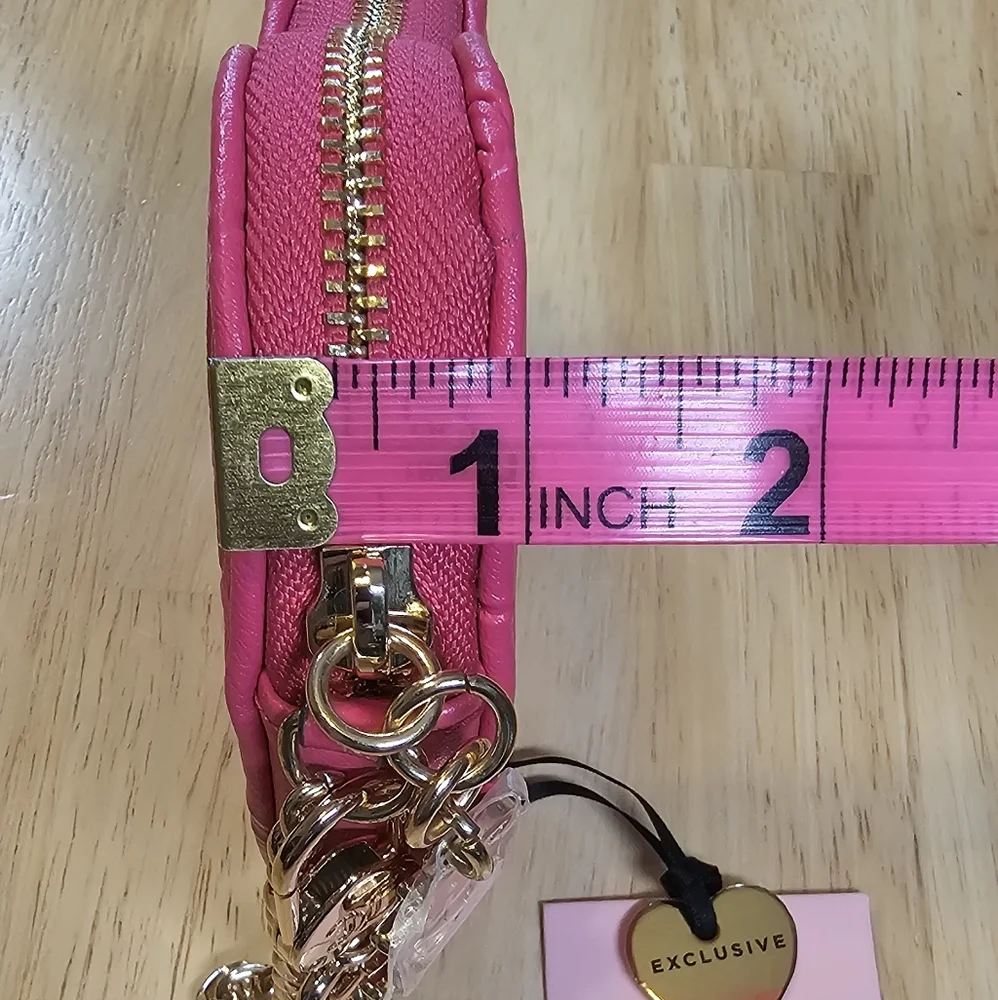 New✨️ Exclusive Juicy Couture Heart Coin Case - Picture 4 of 10